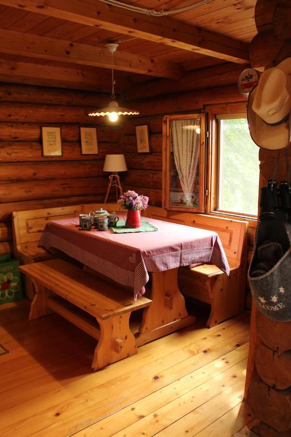 B&B Le Corone - Chalet Nel Bosco Cavalo Eksteriør billede